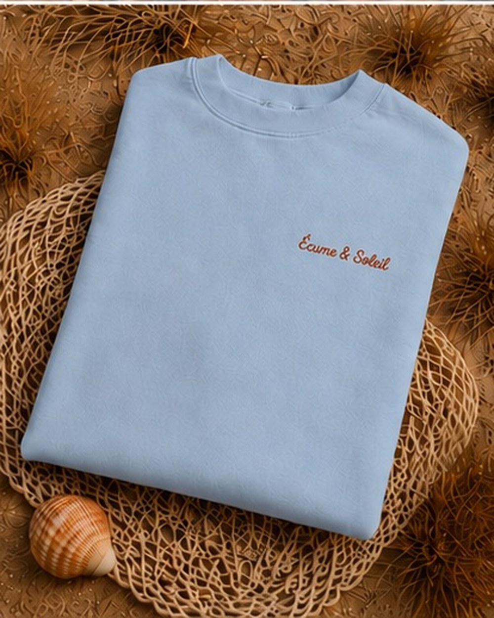 Pull Écume & Soleil motif Le Basique, coloris bleu ciel, 280 g/m² coton durable et polyester recyclé